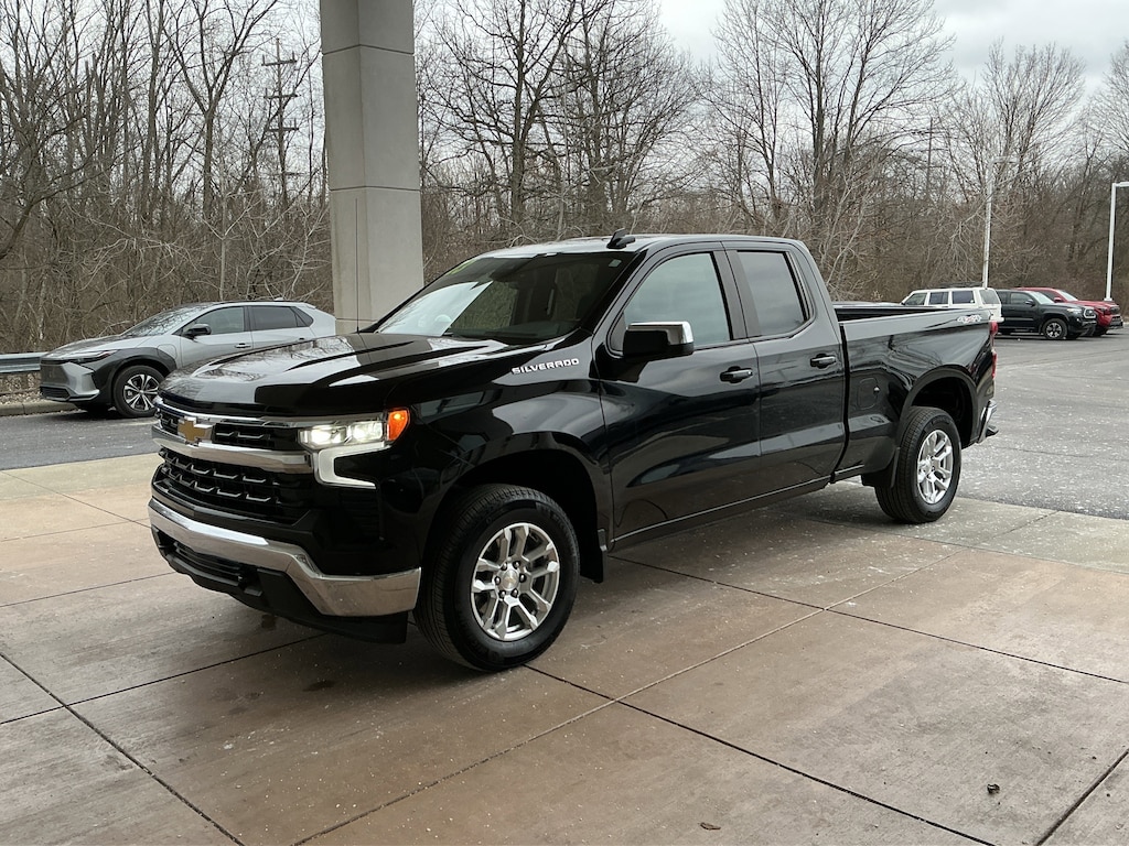 Used 2023 Chevrolet Silverado 1500 4WD Double Cab 147 LT w/2FL Truck Double Cab