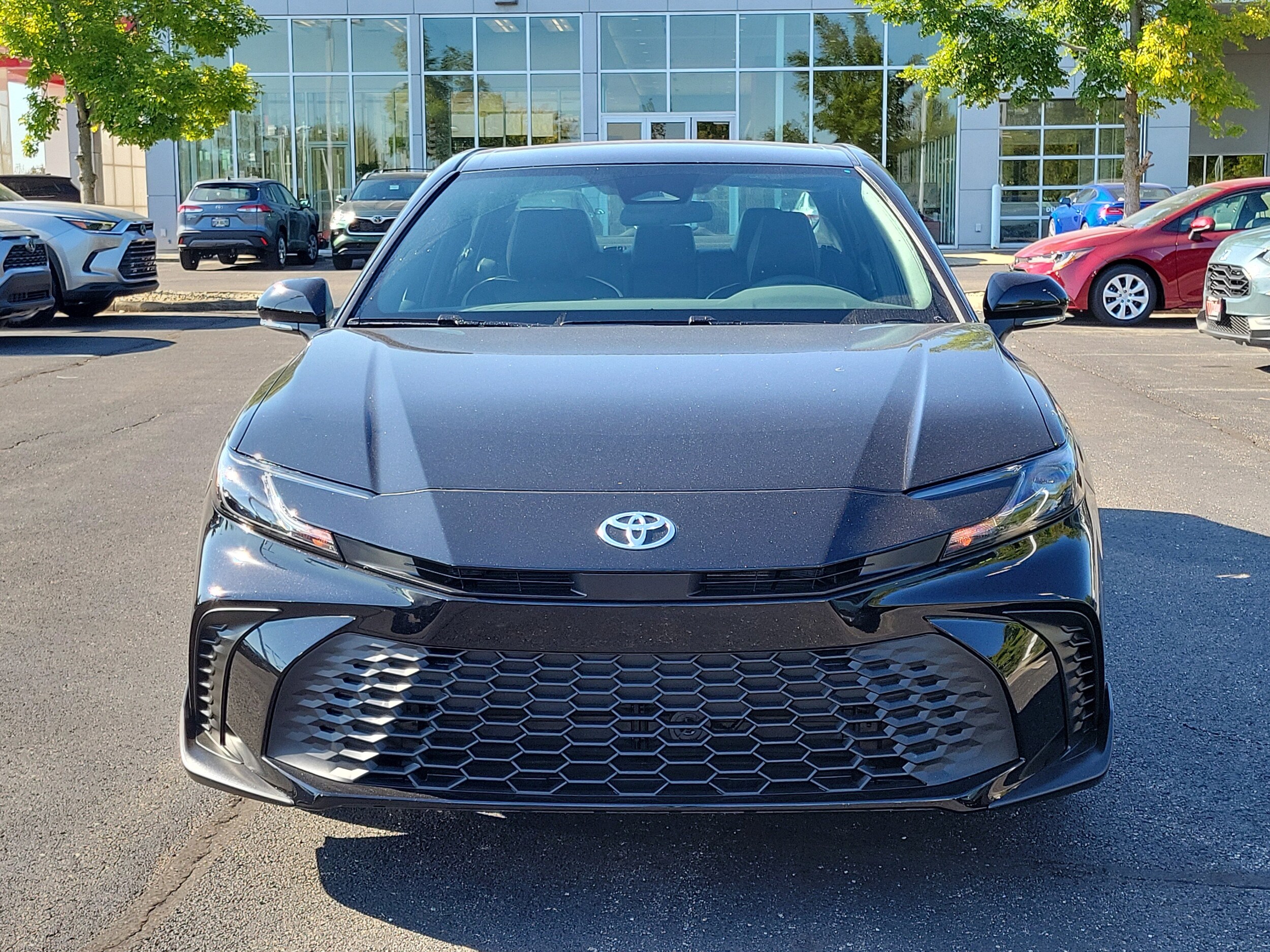 2026 Toyota Camry SE photo 2