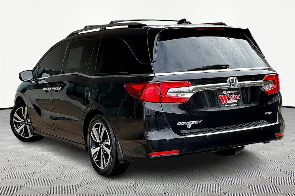 Used 2018 Honda Odyssey Elite Auto Van
