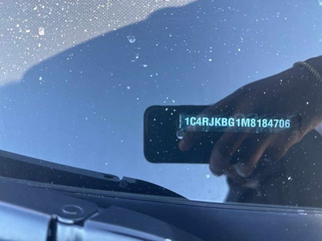 Used 2021 Jeep Grand Cherokee L Limited 4x4 SUV