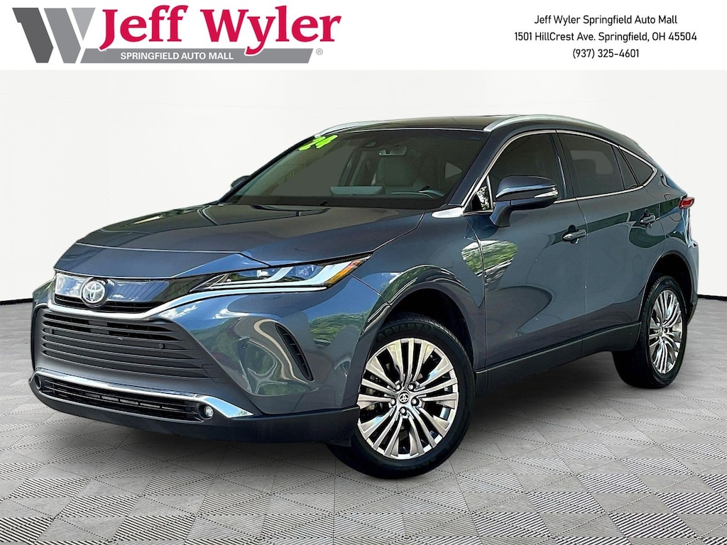 Used 2024 Toyota Venza LE AWD SUV