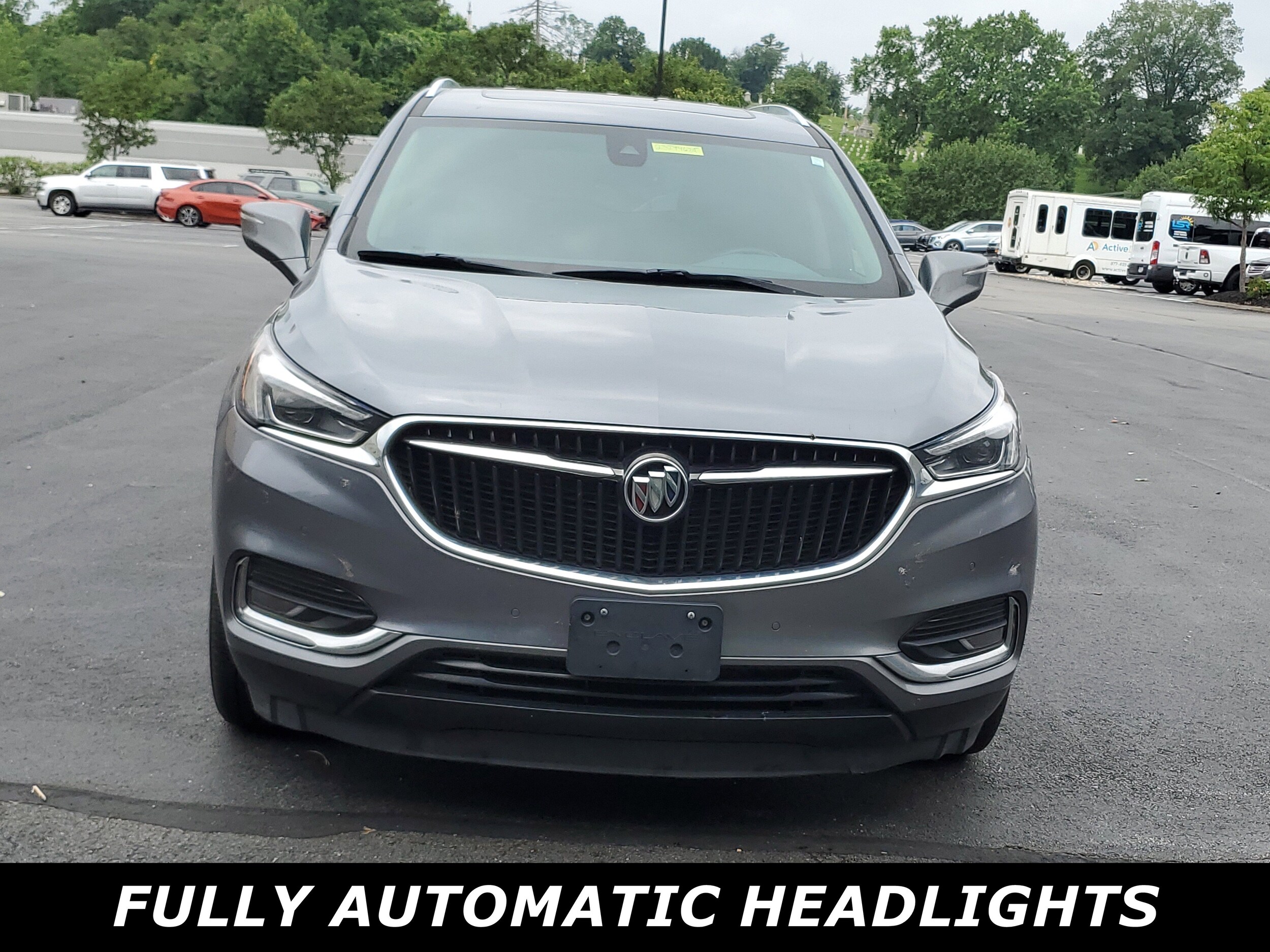 2020 Buick Enclave Premium photo 2