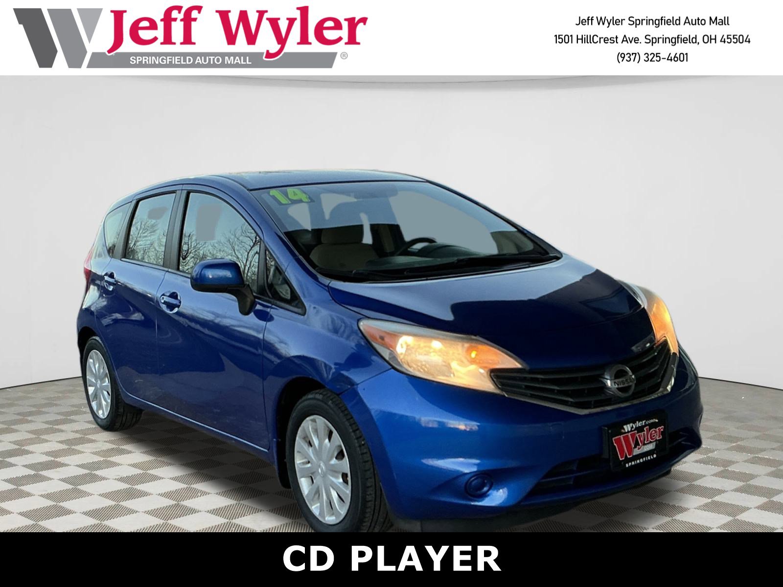 2014 Nissan Versa Note SV's photo