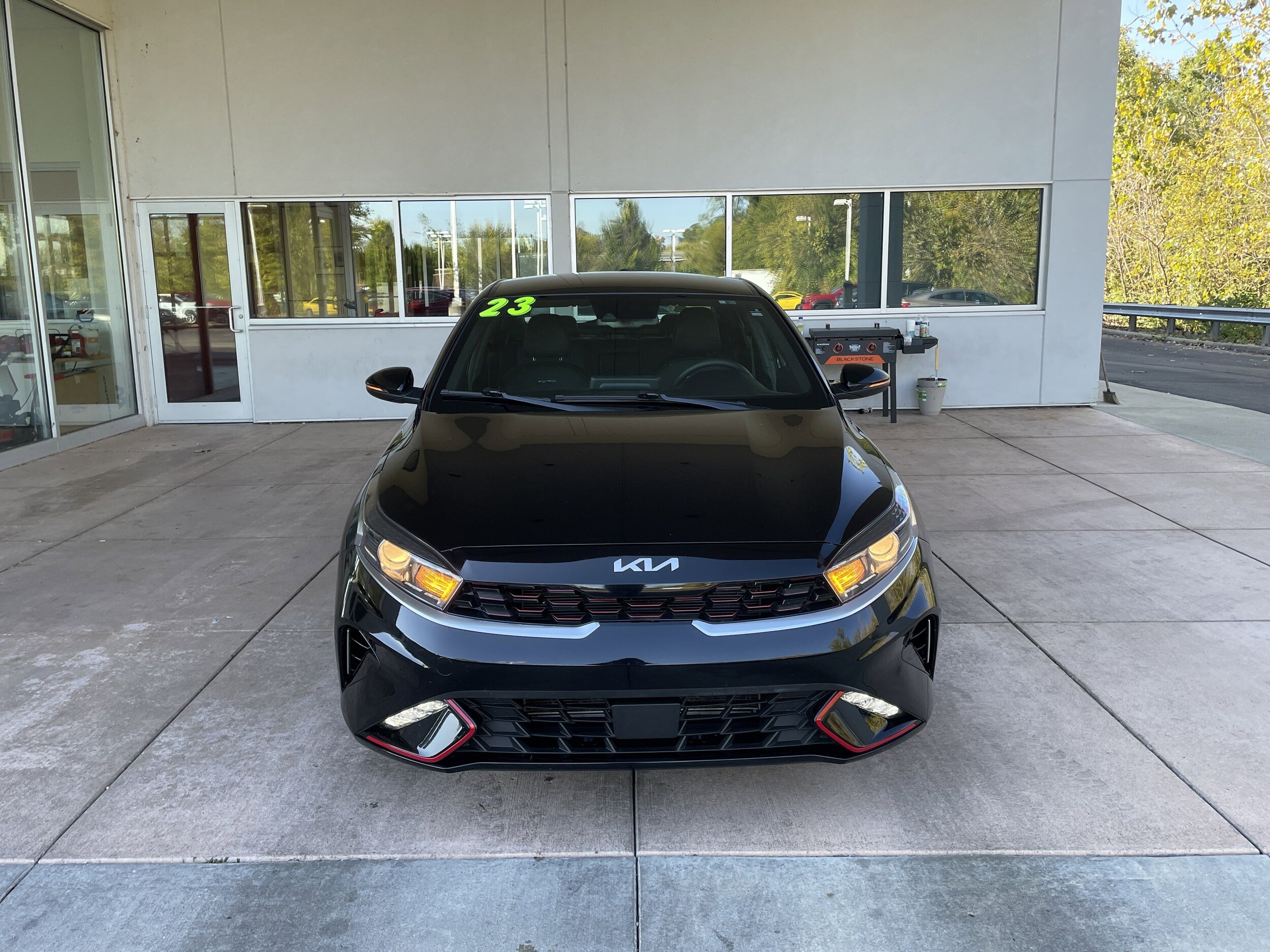 2023 Kia Forte GT-Line photo 2