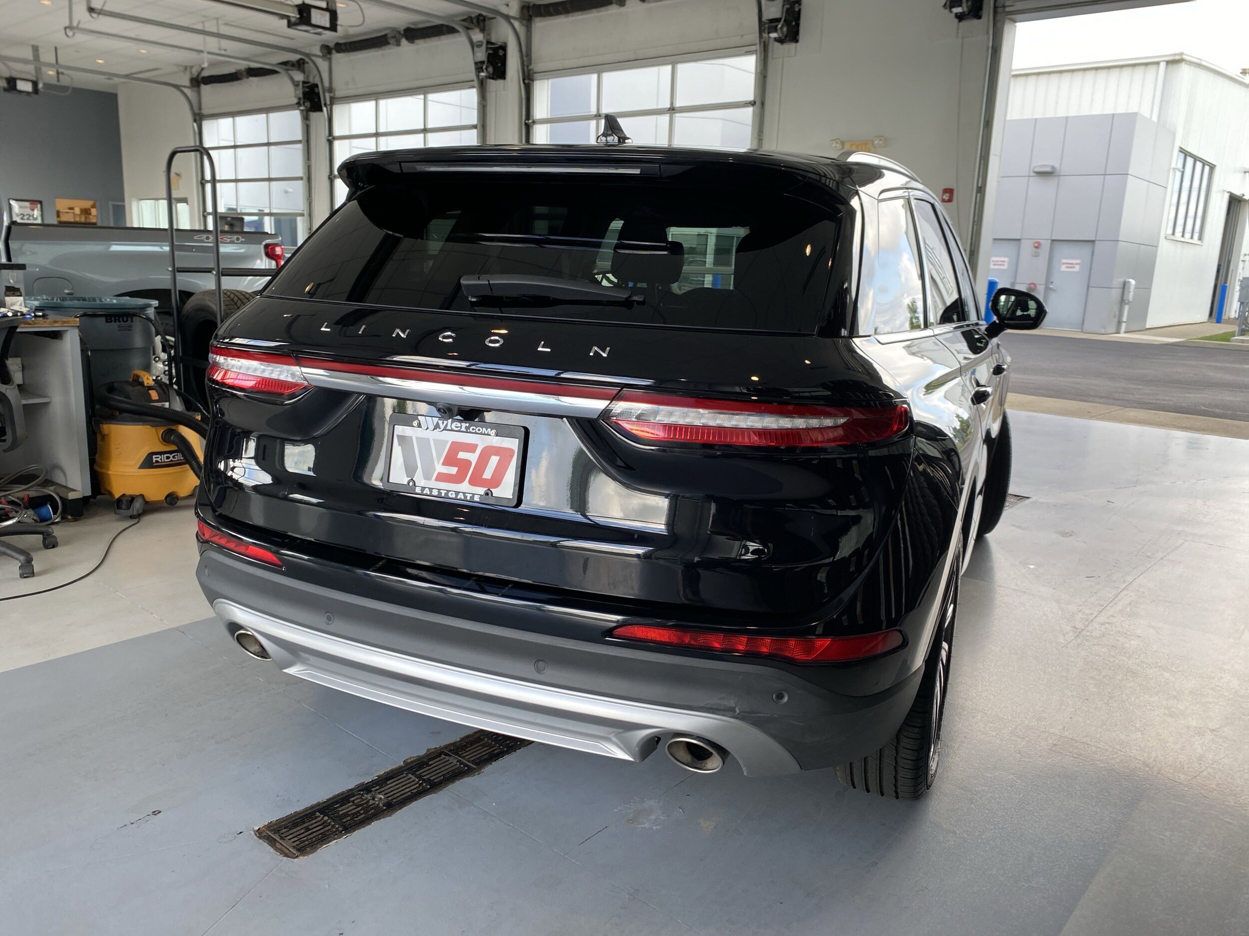 2024 Lincoln Corsair Reserve photo 3