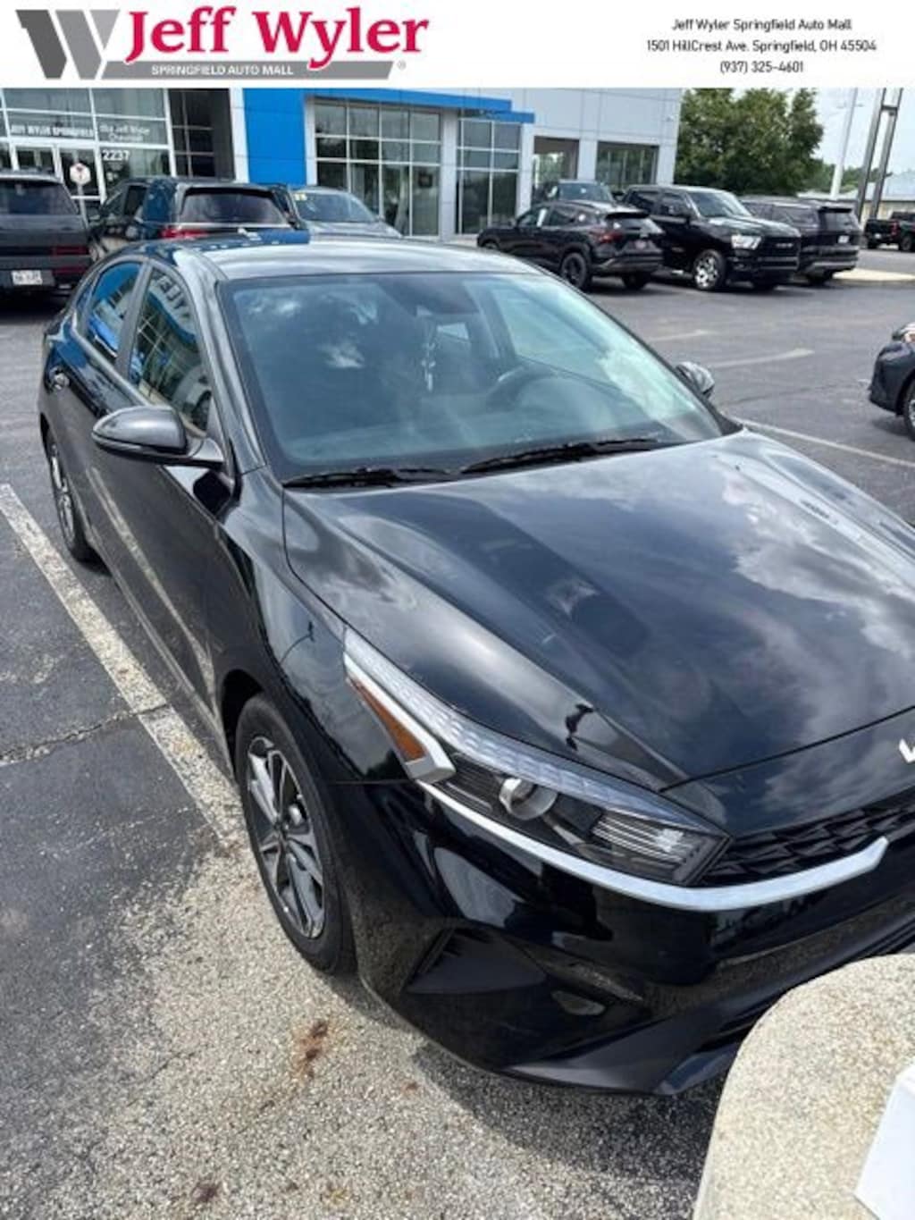 Used 2024 Kia Forte LXS IVT Sedan