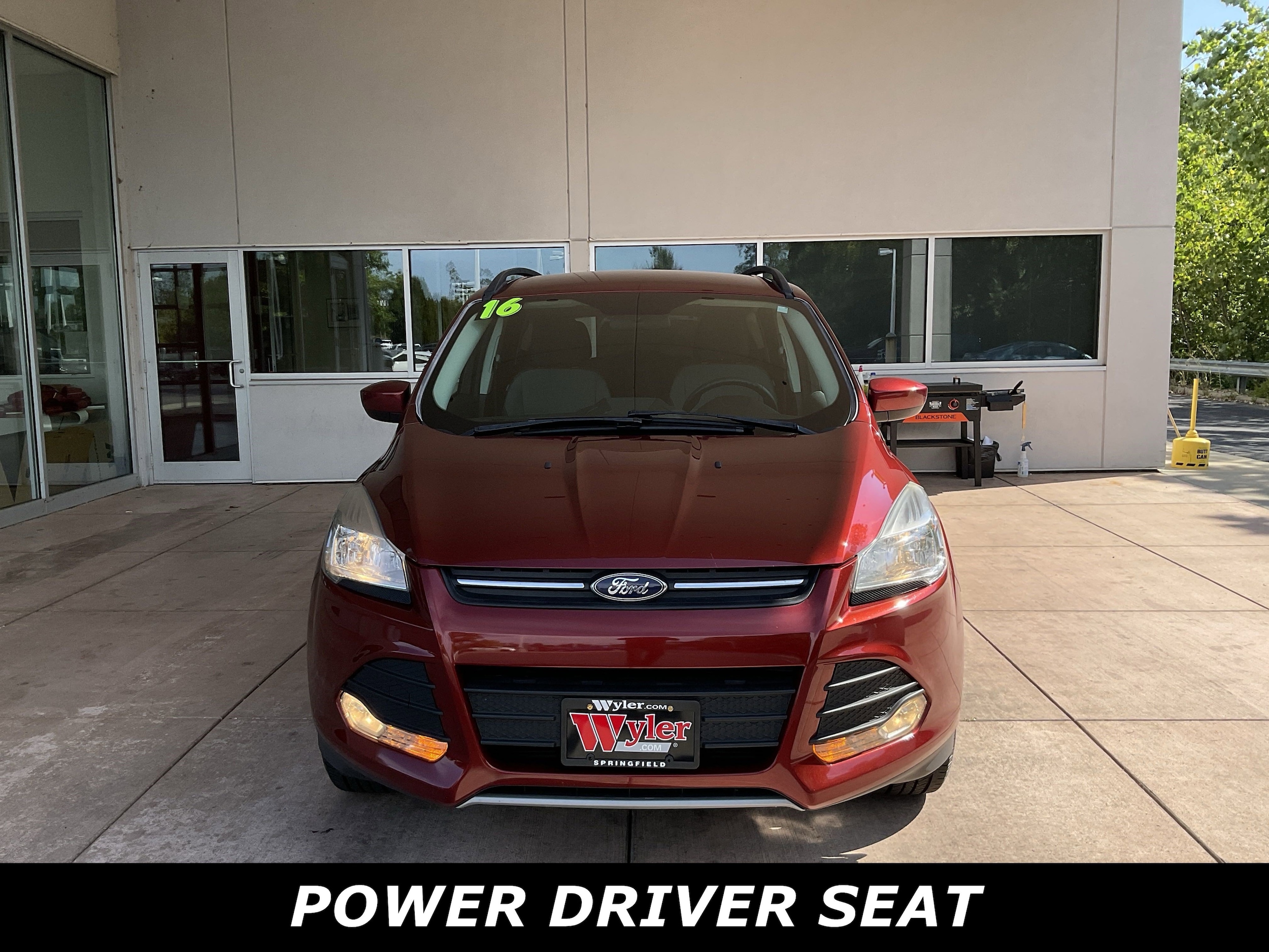 Used 2016 Ford Escape SE with VIN 1FMCU0GX9GUB94675 for sale in Springfield, OH