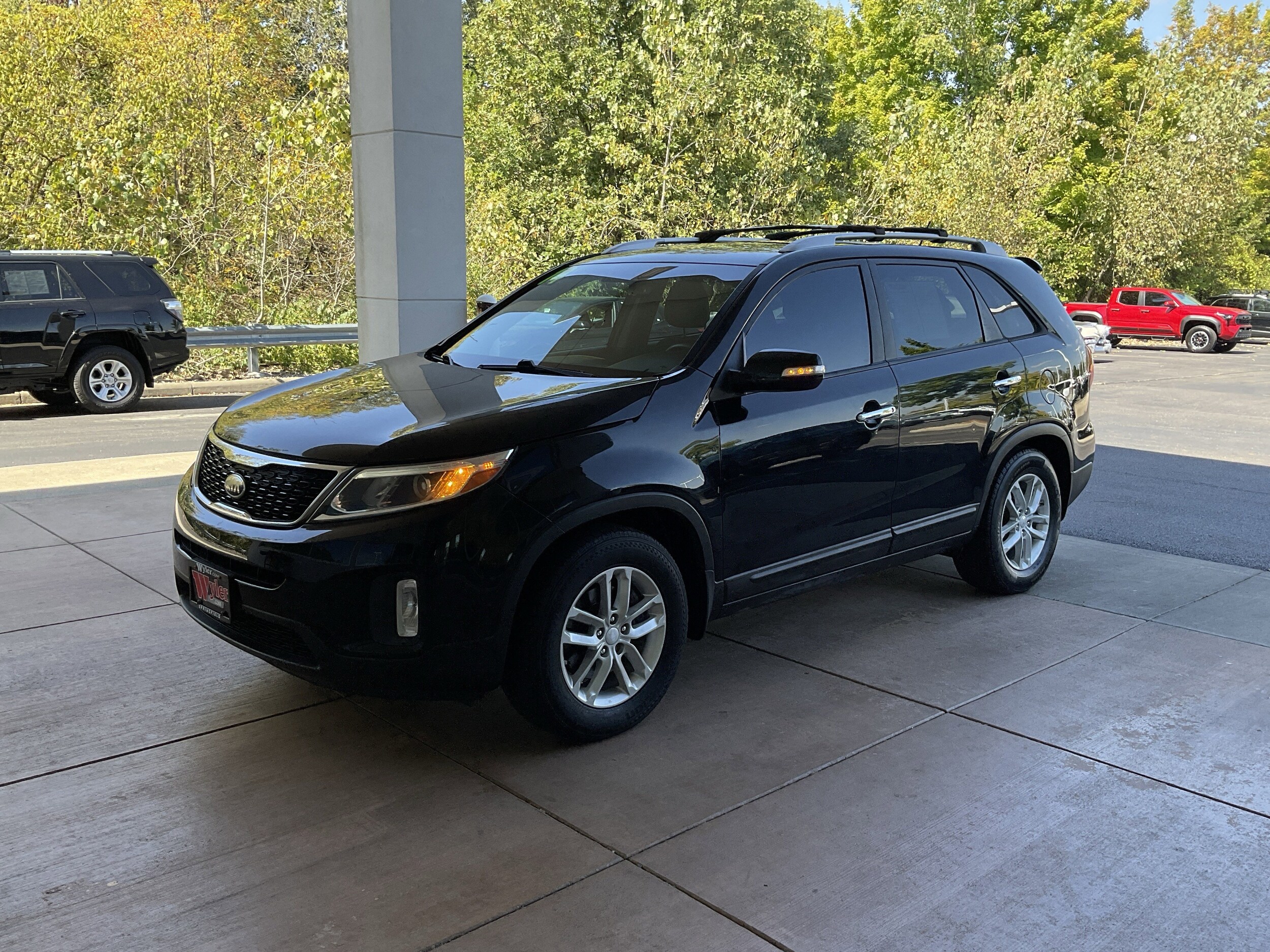 2014 Kia Sorento LX photo 3