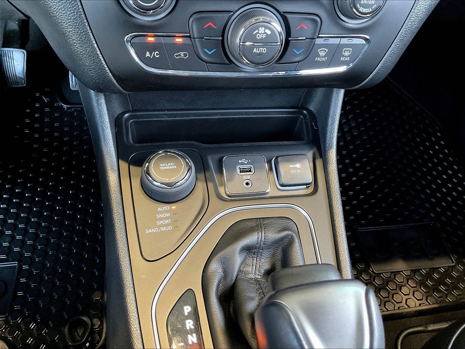 Photo 18