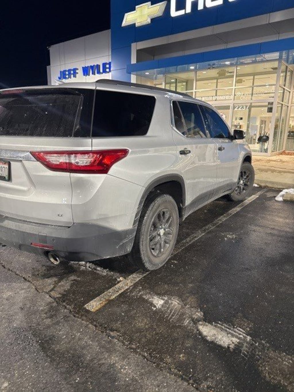 Used 2021 Chevrolet Traverse FWD 4dr LT Cloth w/1LT SUV
