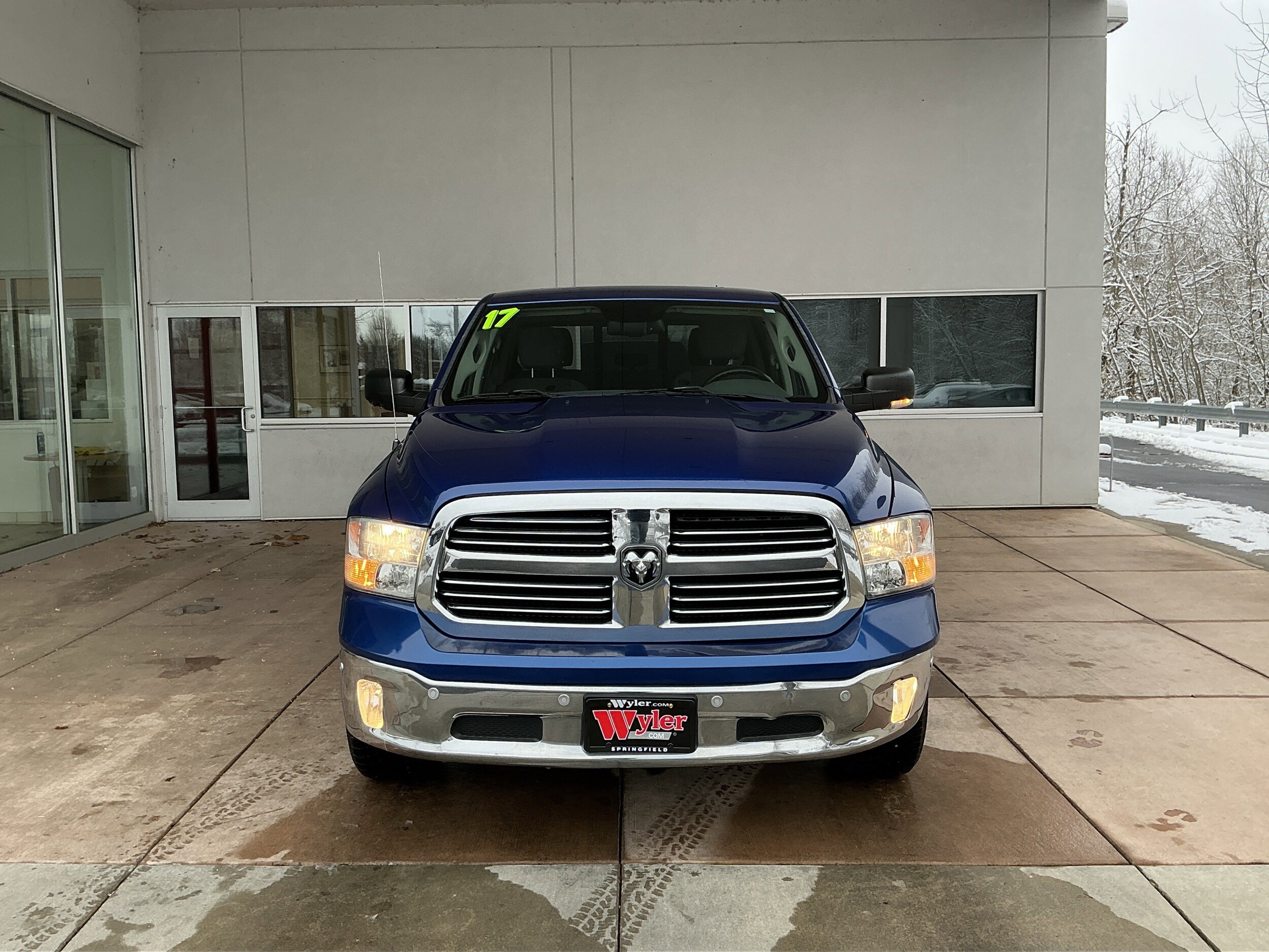 2017 Ram 1500 Big Horn photo 2