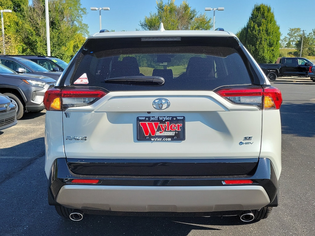 Used 2025 Toyota RAV4 Hybrid SE AWD SUV