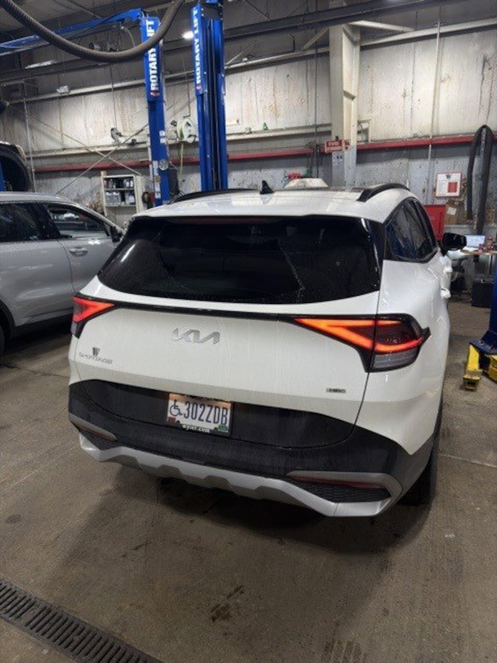 Used 2025 Kia Sportage Hybrid SX-Prestige AWD SUV