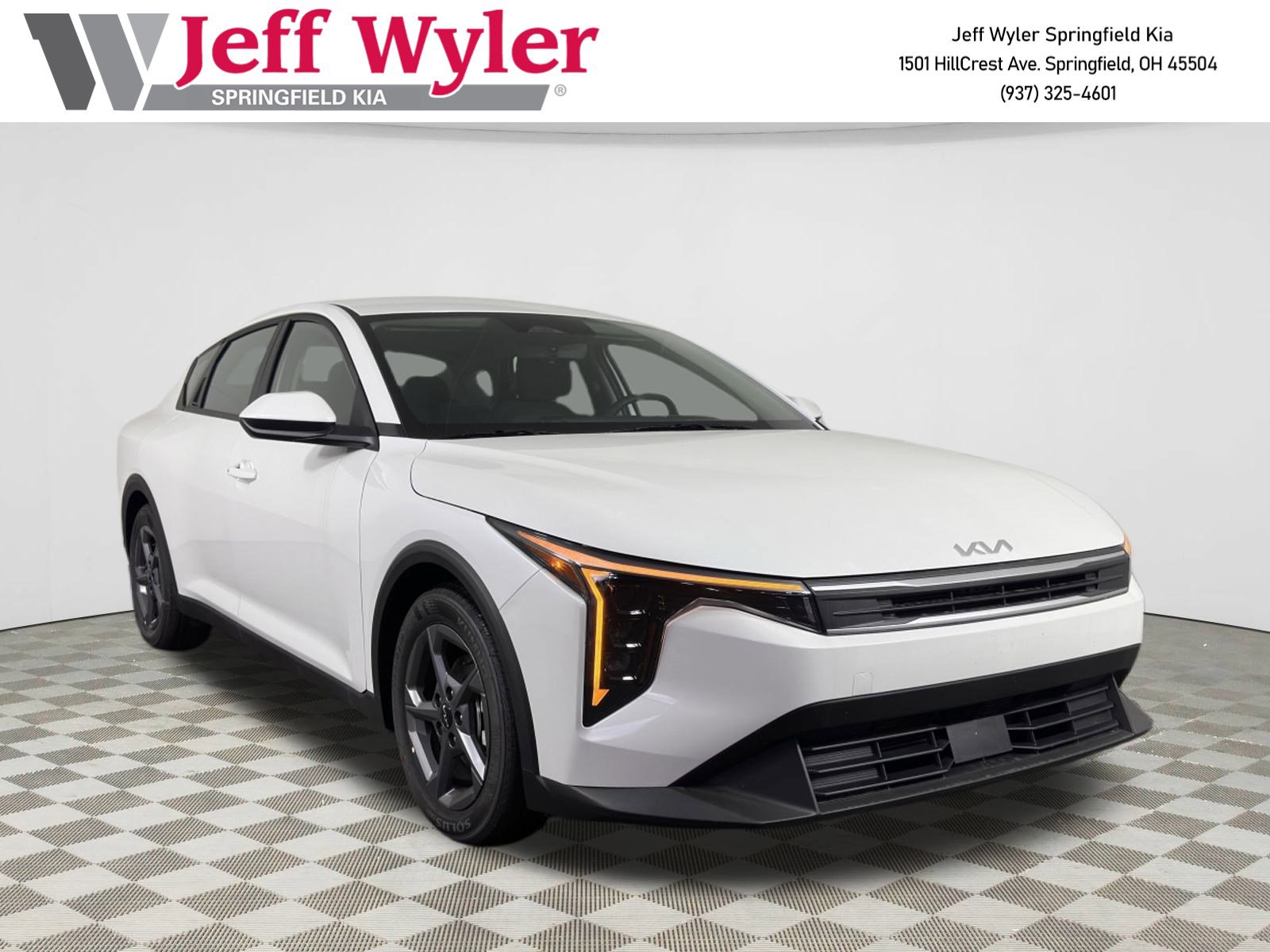 2025 Kia K4 LXS's photo