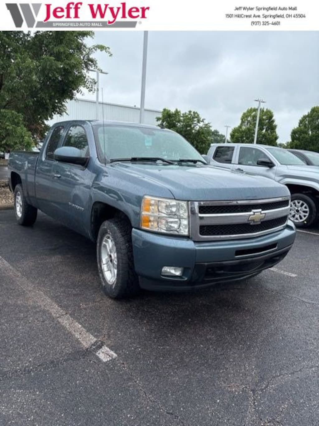 Used 2011 Chevrolet Silverado 1500 4WD Ext Cab 143.5 LTZ Truck Extended Cab