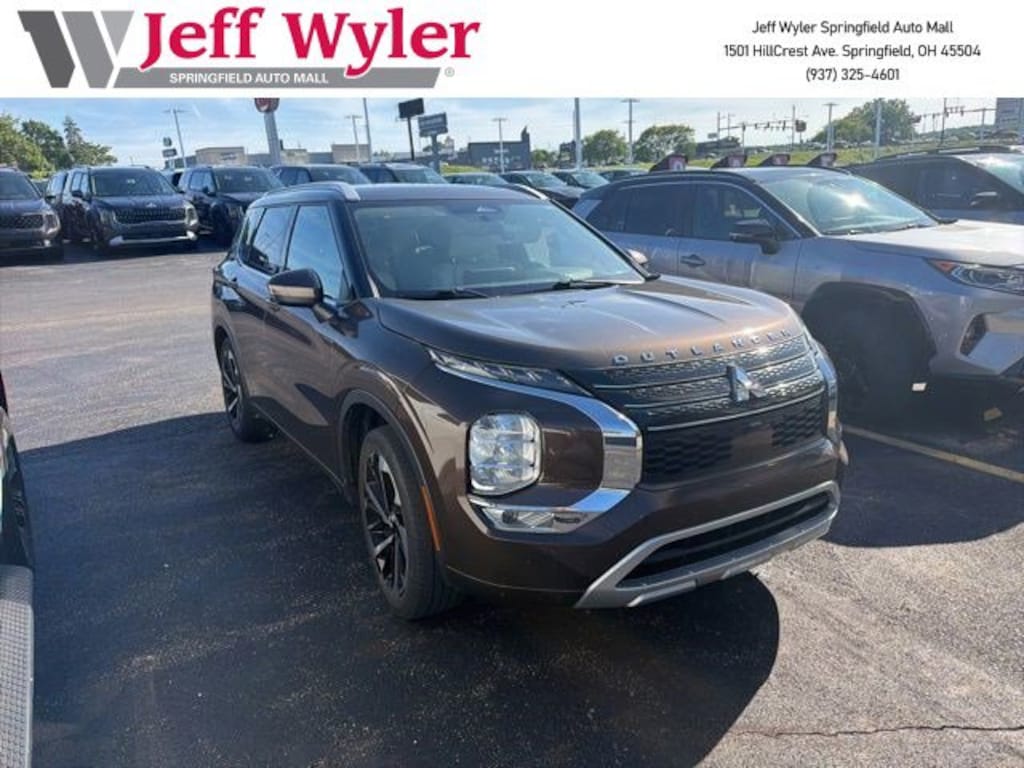 Used 2023 Mitsubishi Outlander SEL FWD SUV