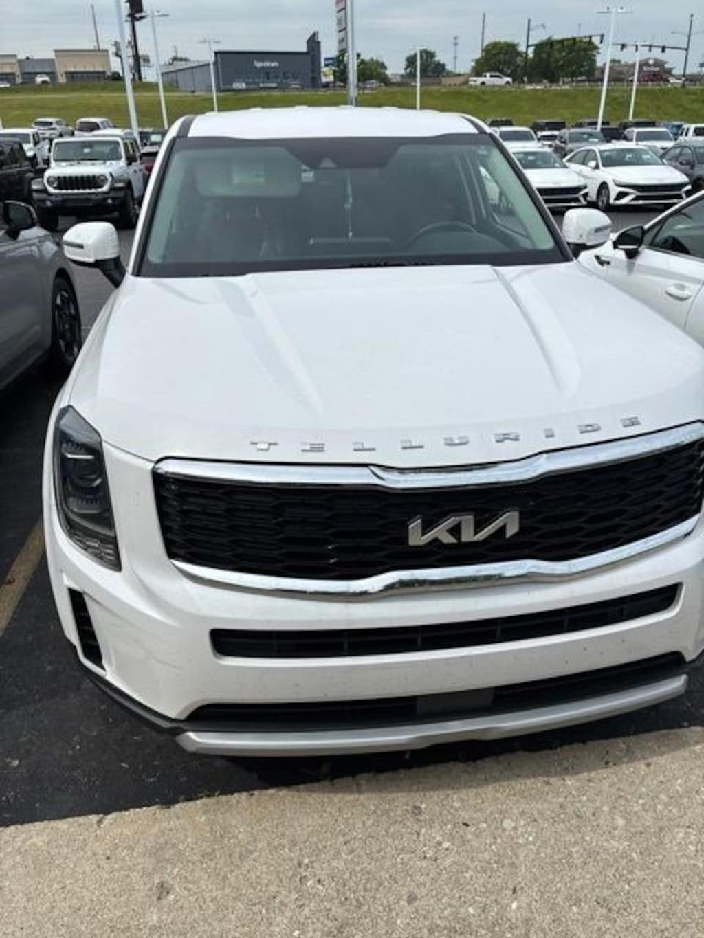 Used 2022 Kia Telluride LX AWD SUV