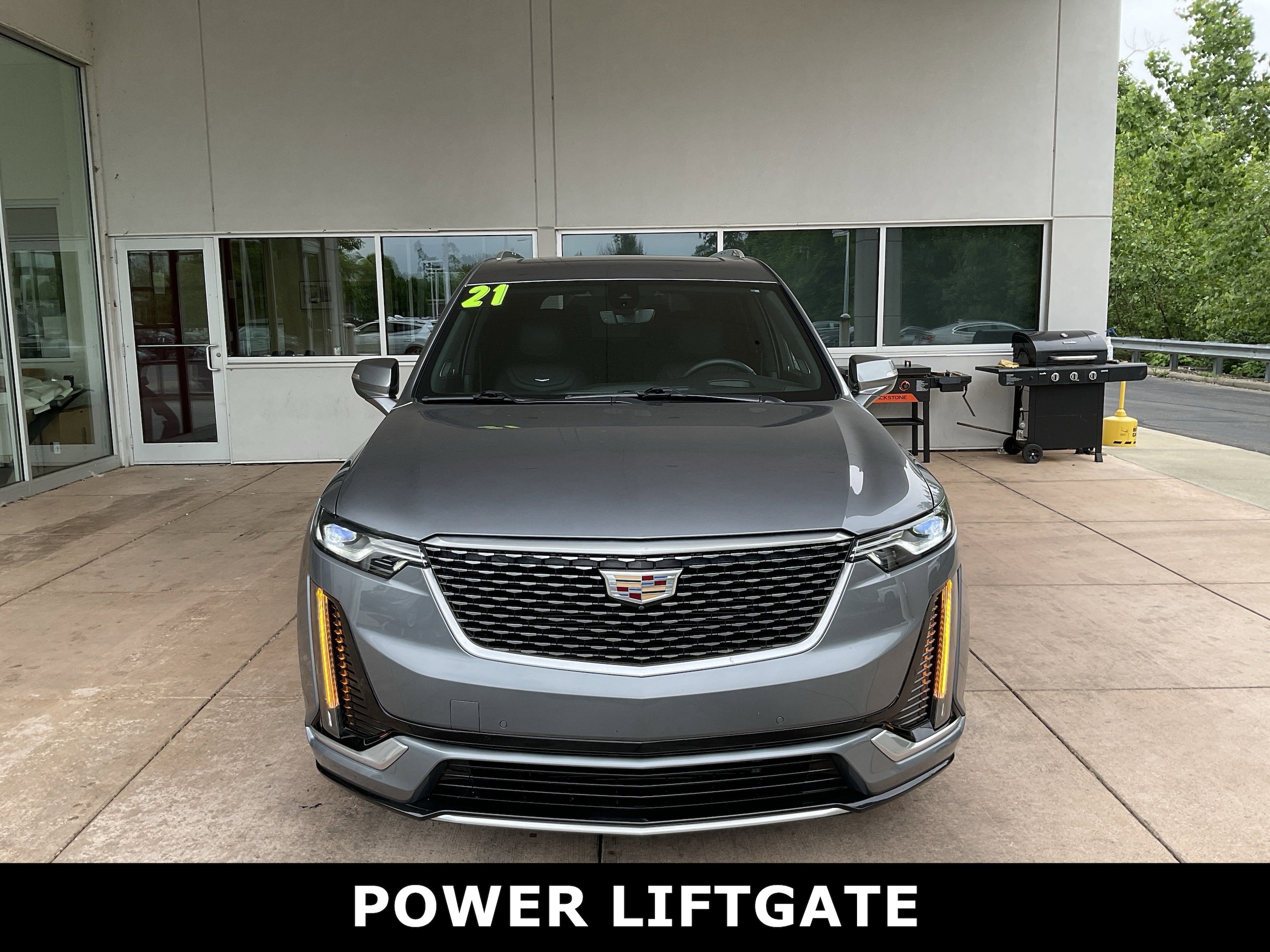 Used 2021 Cadillac XT6 Premium Luxury with VIN 1GYKPCRS4MZ181481 for sale in Springfield, OH