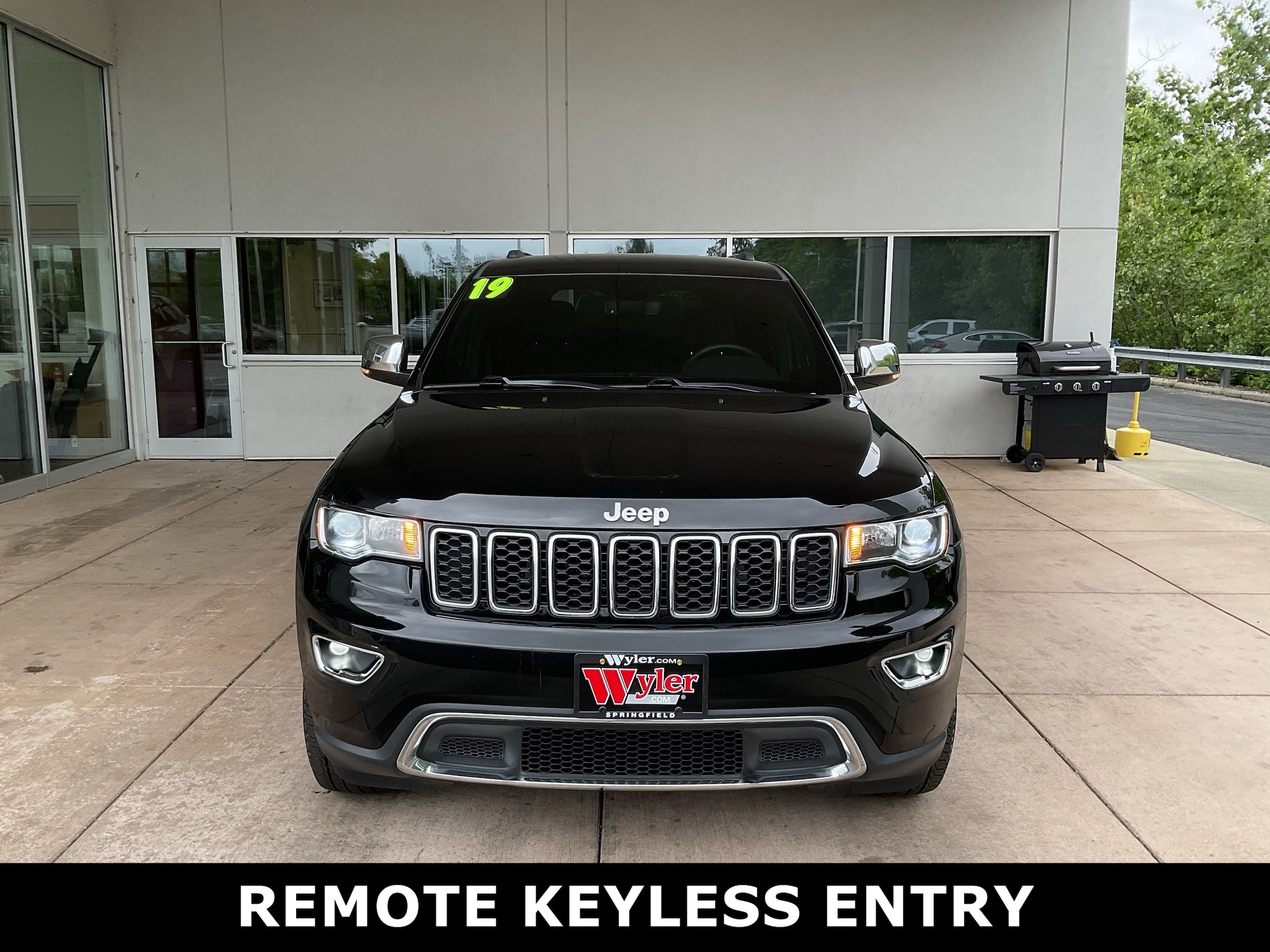 Used 2019 Jeep Grand Cherokee Limited with VIN 1C4RJFBG5KC774456 for sale in Springfield, OH