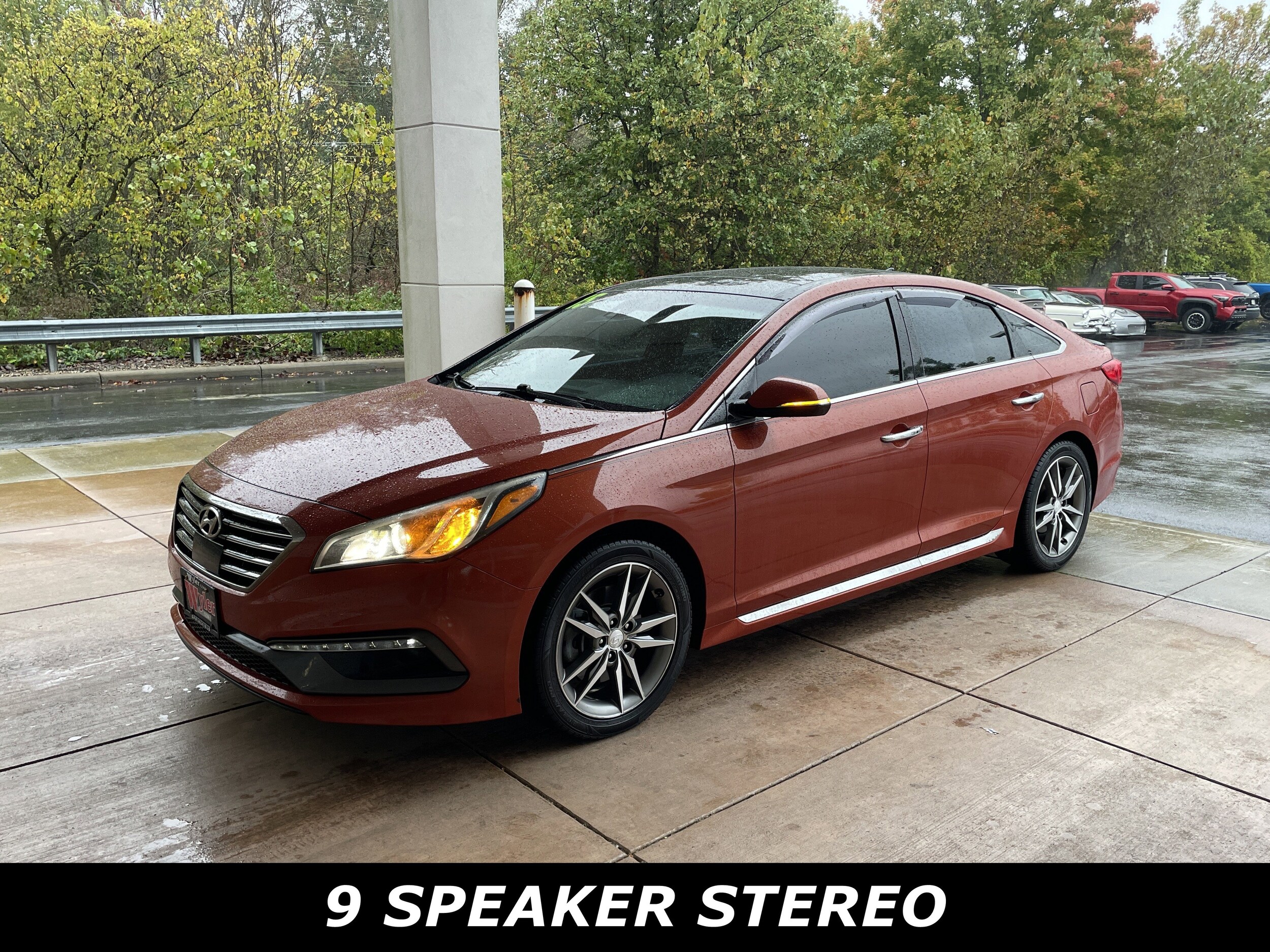 2015 Hyundai Sonata 2.0T Limited photo 2