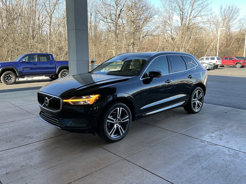 Used 2019 Volvo XC60 T5 AWD Momentum SUV