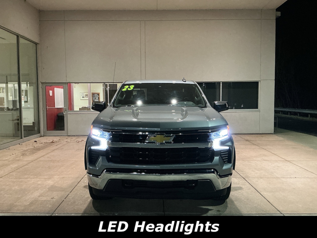 Used 2023 Chevrolet Silverado 1500 4WD Crew Cab 147 LT w/2FL Truck Crew Cab