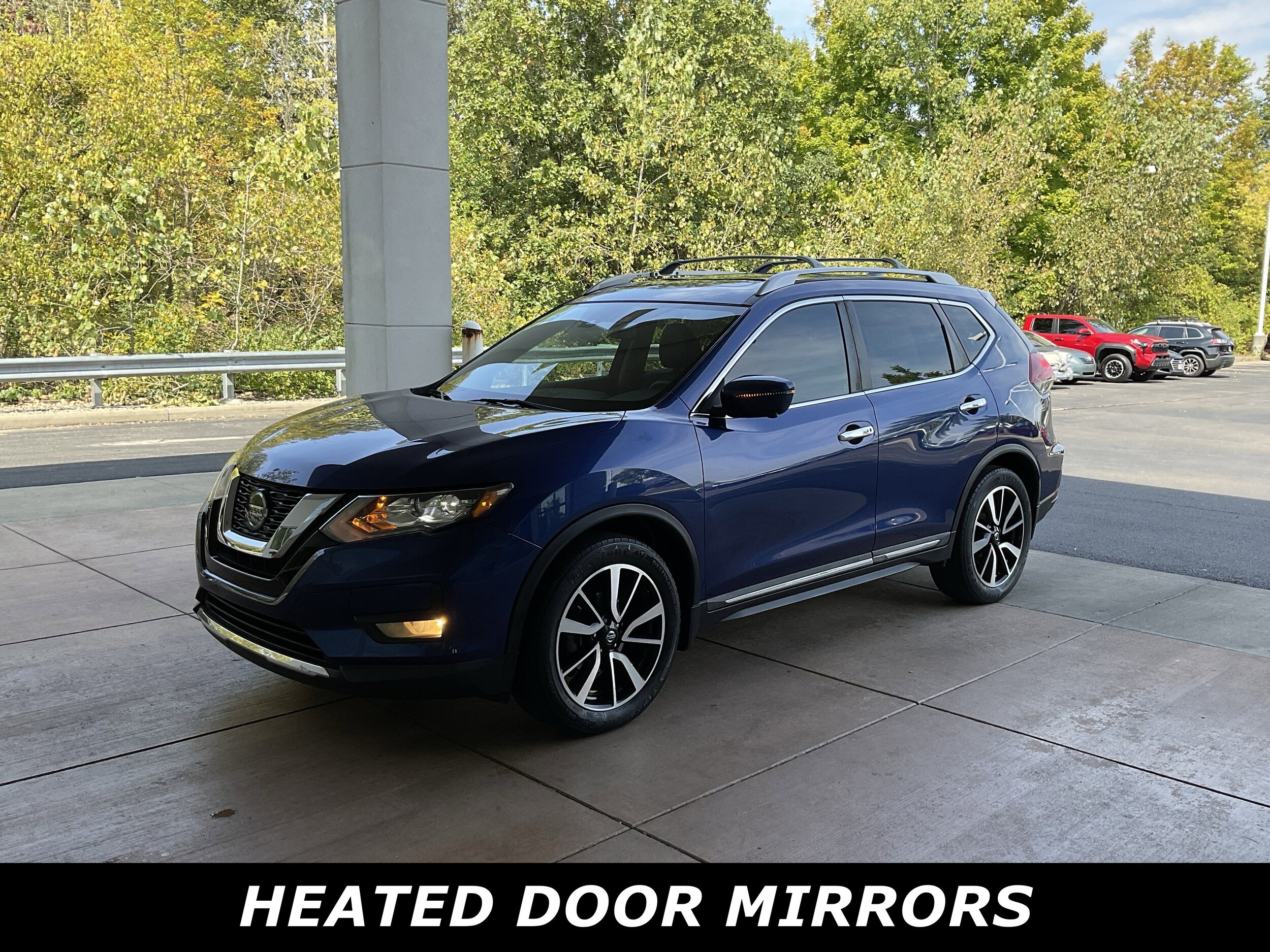 2020 Nissan Rogue SL photo 3