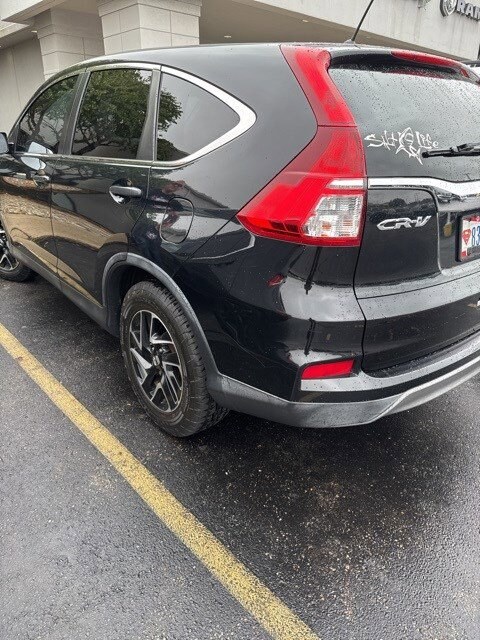 2016 Honda CR-V SE photo 4