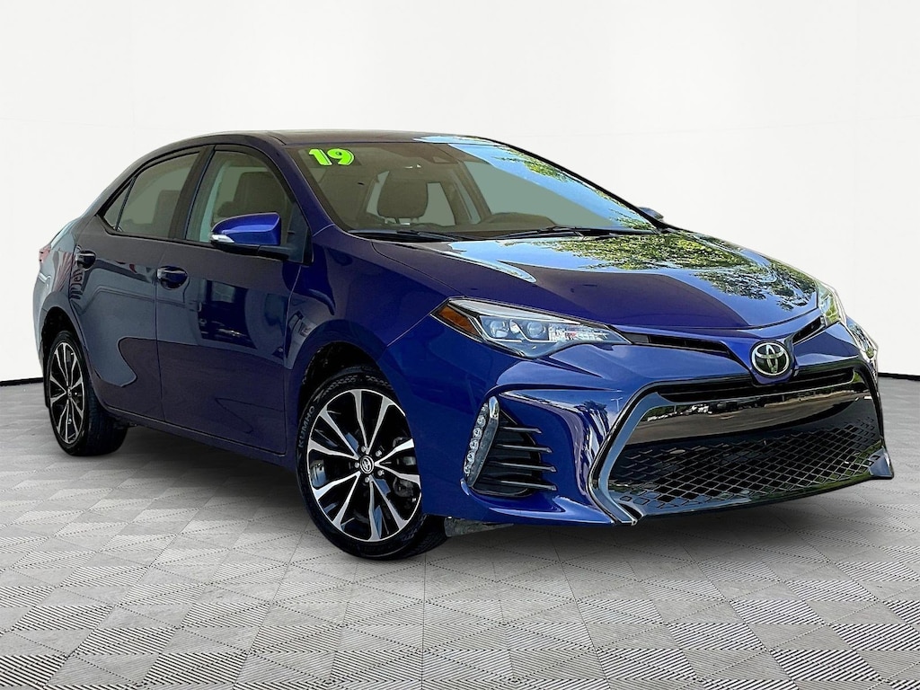 Used 2019 Toyota Corolla SE CVT Sedan