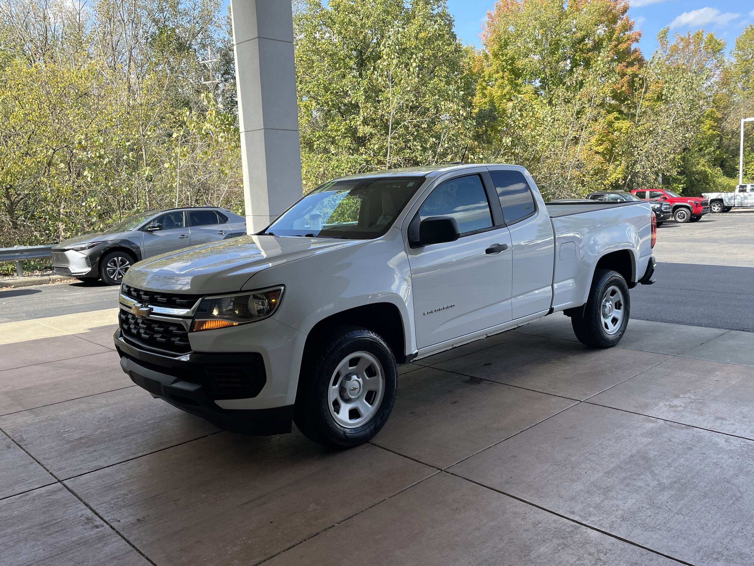 2021 Chevrolet Colorado Work Truck photo 2