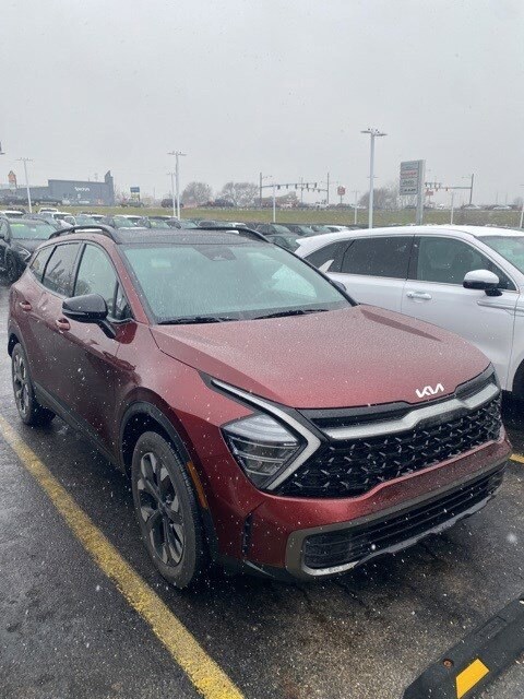 2024 Kia Sportage X-Line photo 2