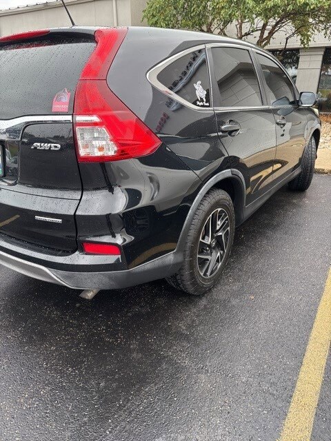2016 Honda CR-V SE photo 4