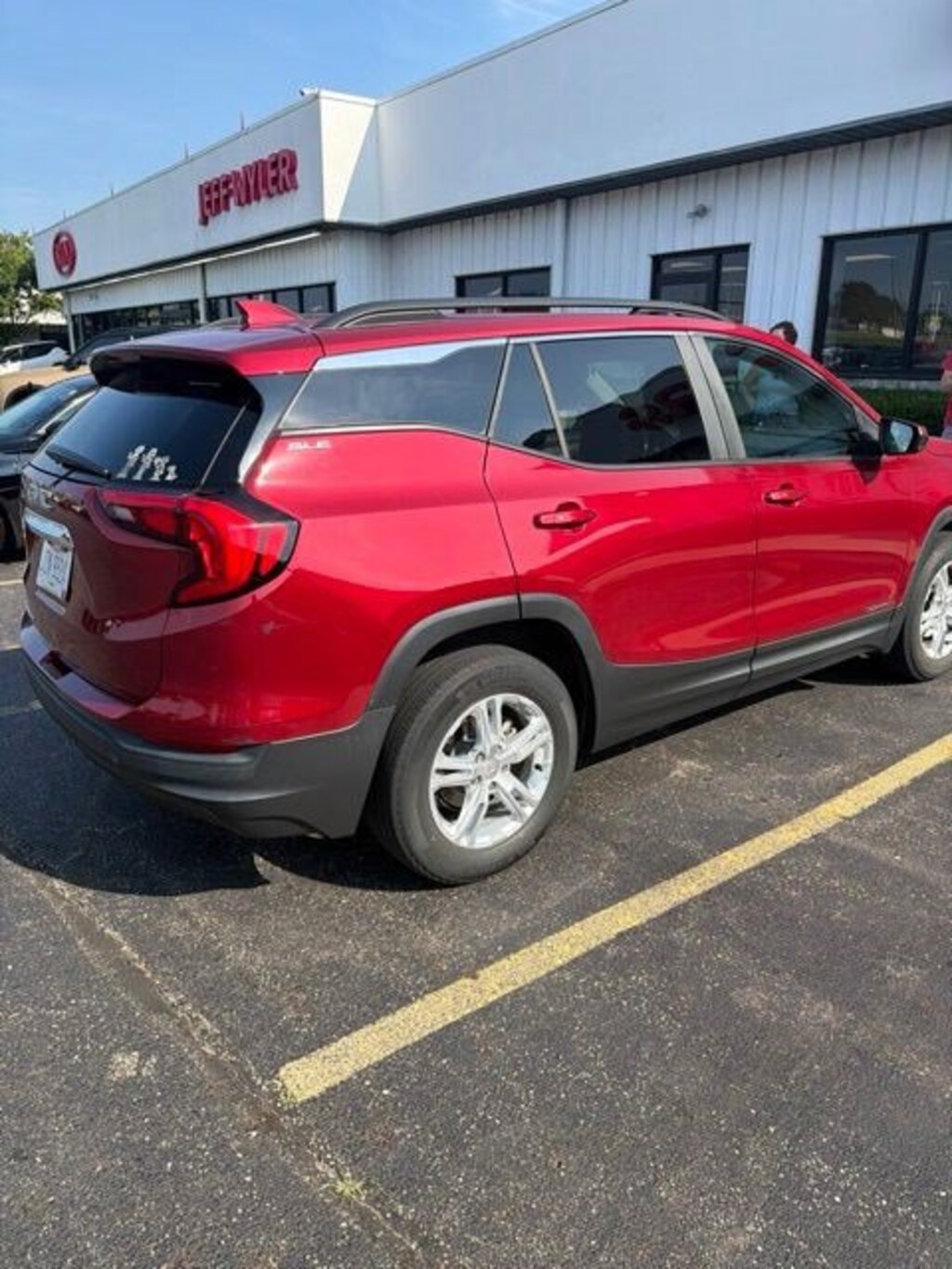 Used 2021 GMC Terrain FWD 4dr SLE SUV