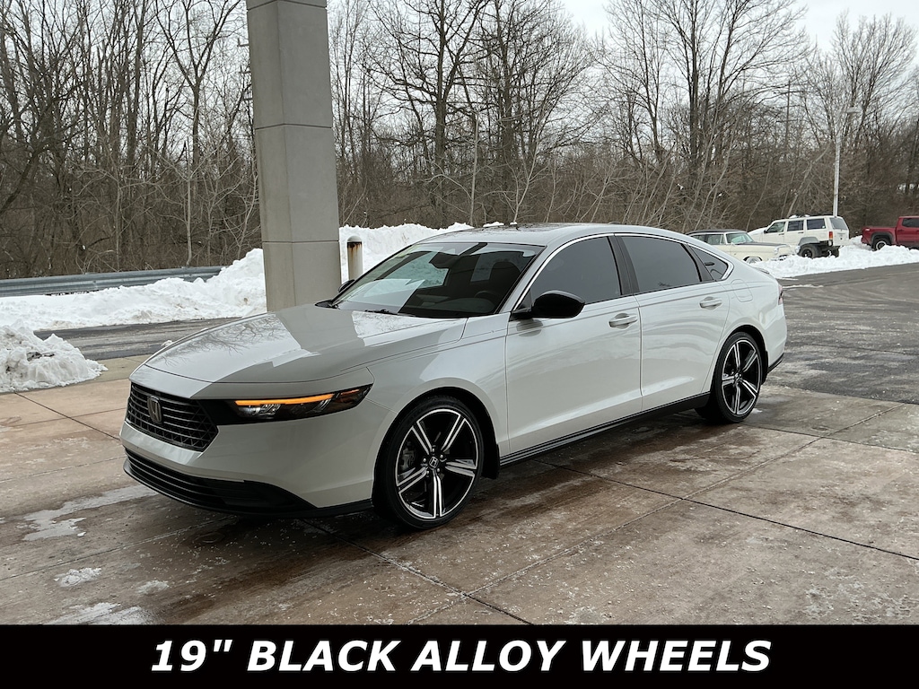 Used 2023 Honda Accord Hybrid Sedan