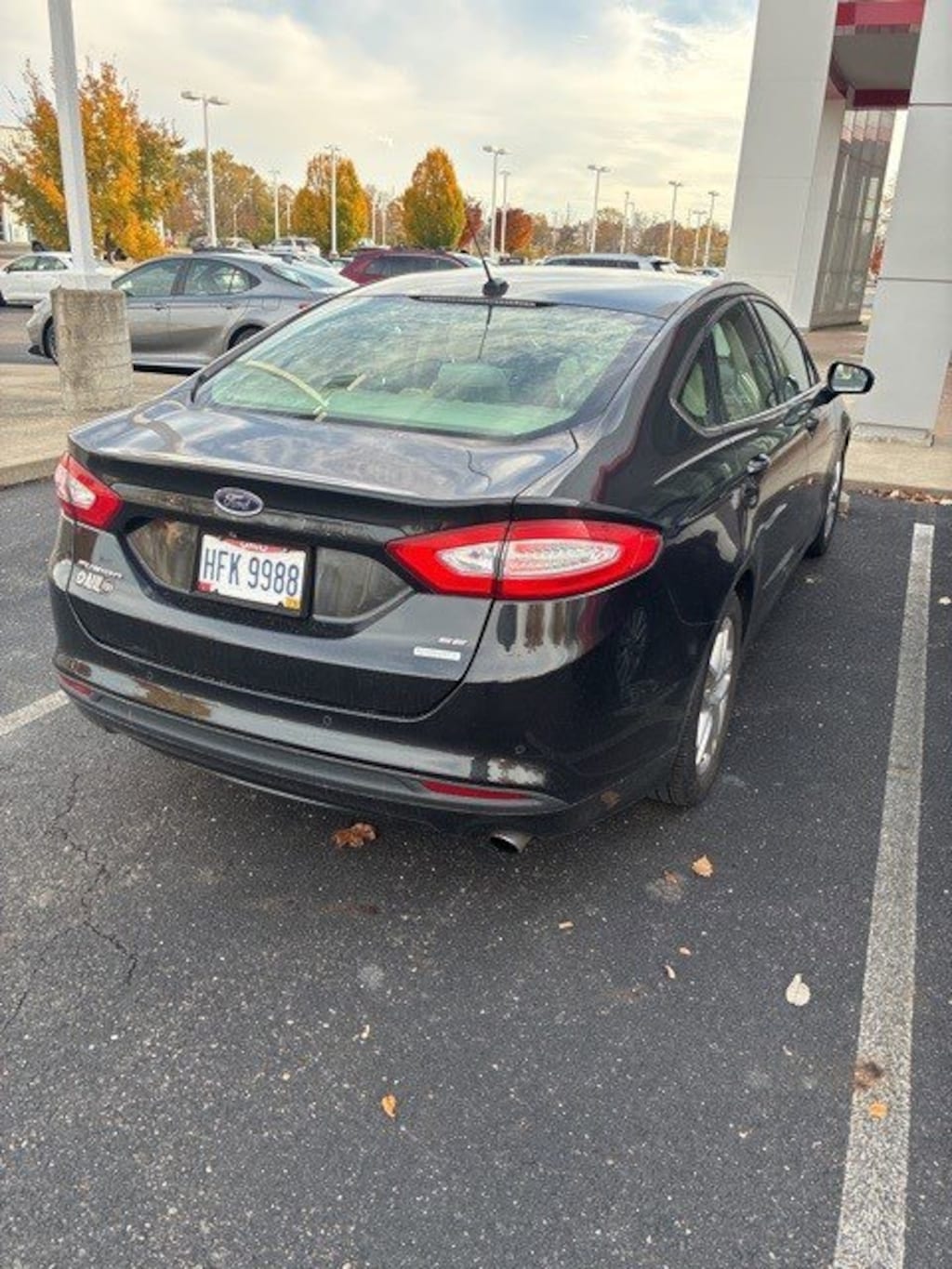 Used 2015 Ford Fusion 4dr Sdn SE FWD Sedan