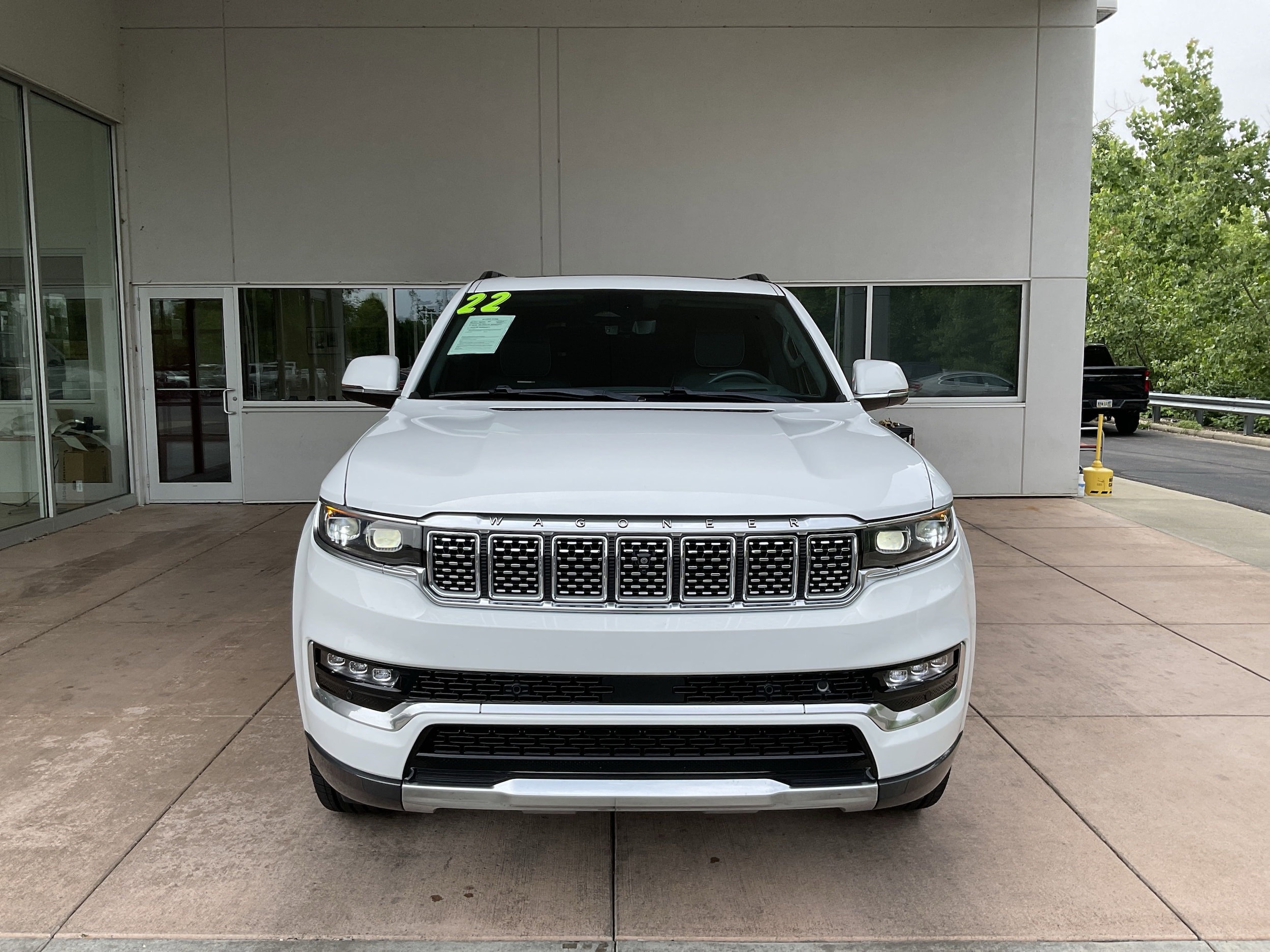 Used 2022 Jeep Grand Wagoneer Series III with VIN 1C4SJVGJ6NS114954 for sale in Springfield, OH