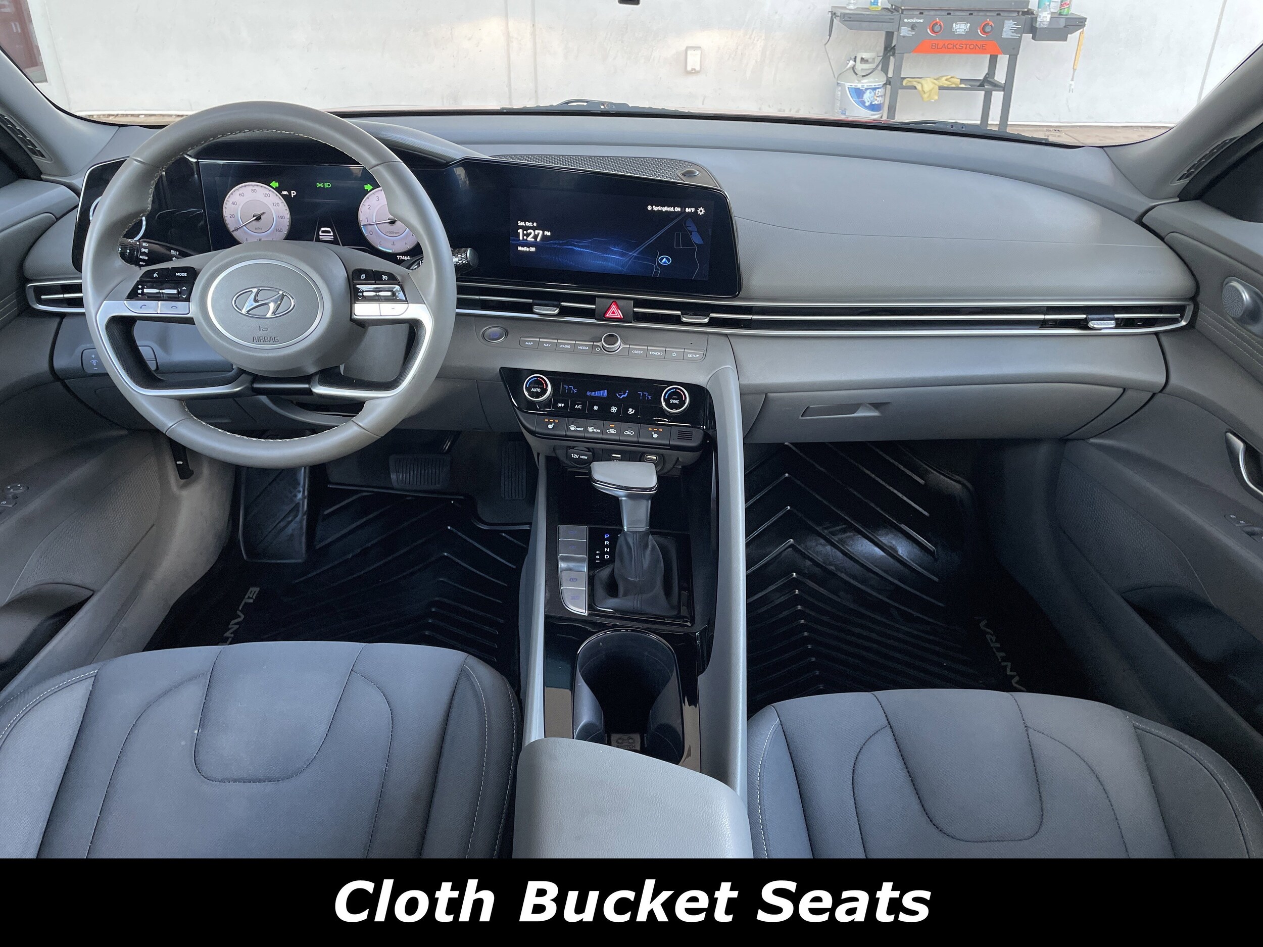 2023 Hyundai Elantra SEL Convenience photo 4