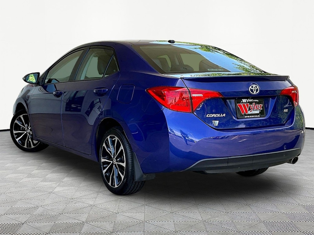 Used 2019 Toyota Corolla SE CVT Sedan