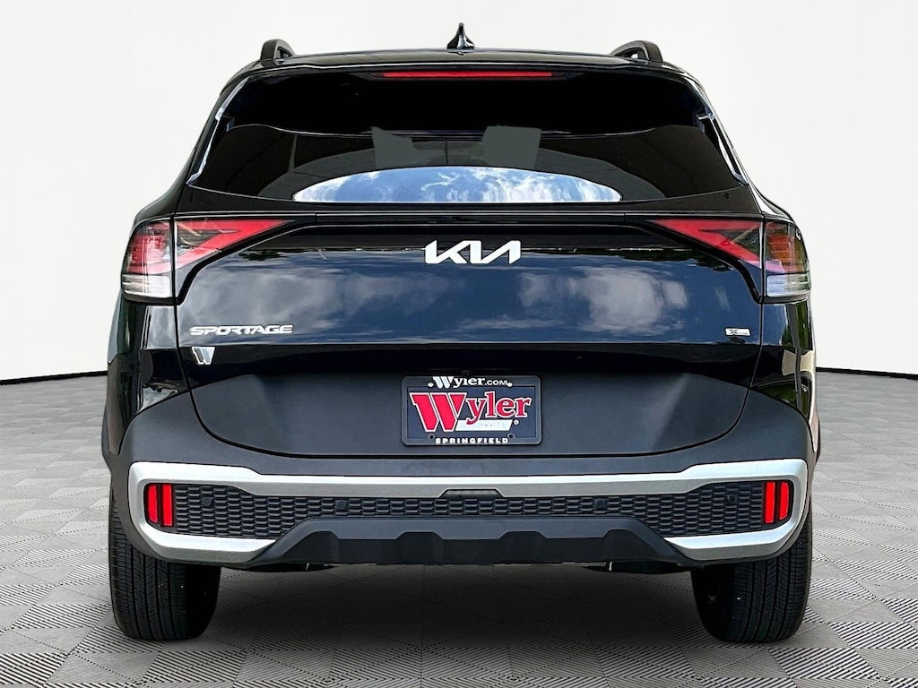 Used 2023 Kia Sportage X-Line AWD SUV