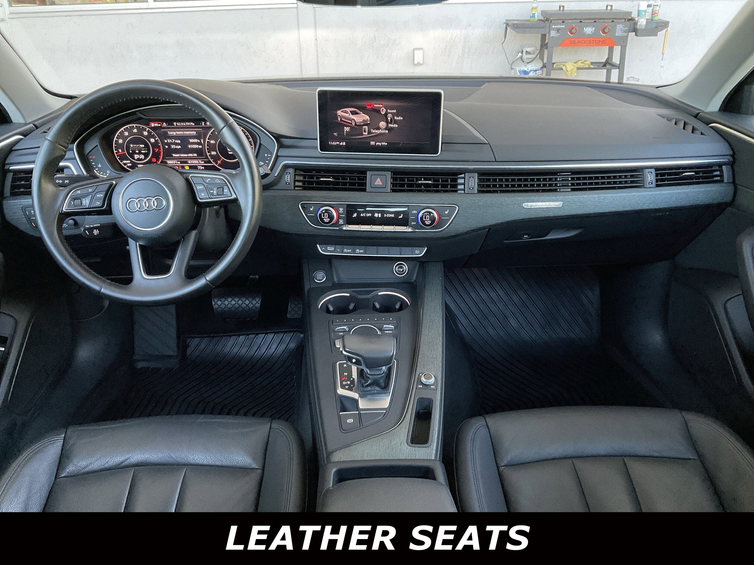 2017 Audi A4 TFSI Premium Quattro photo 3
