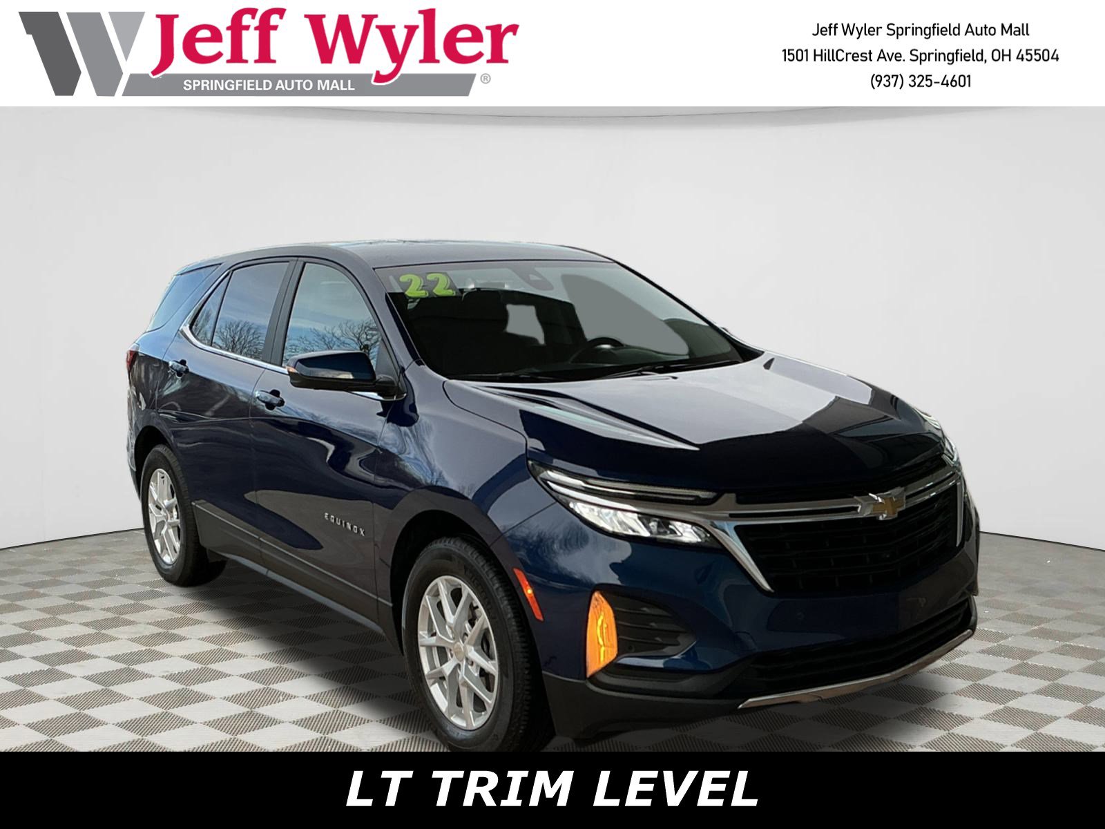 2022 Chevrolet Equinox LT's photo