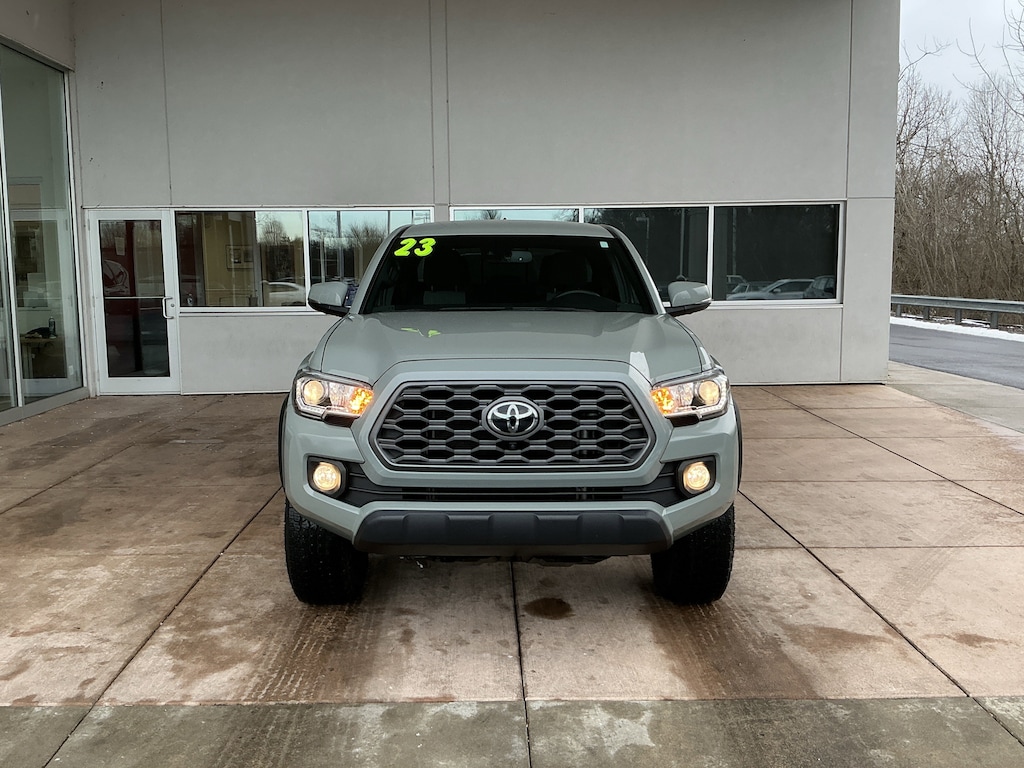 Used 2023 Toyota Tacoma 4WD Truck Double Cab