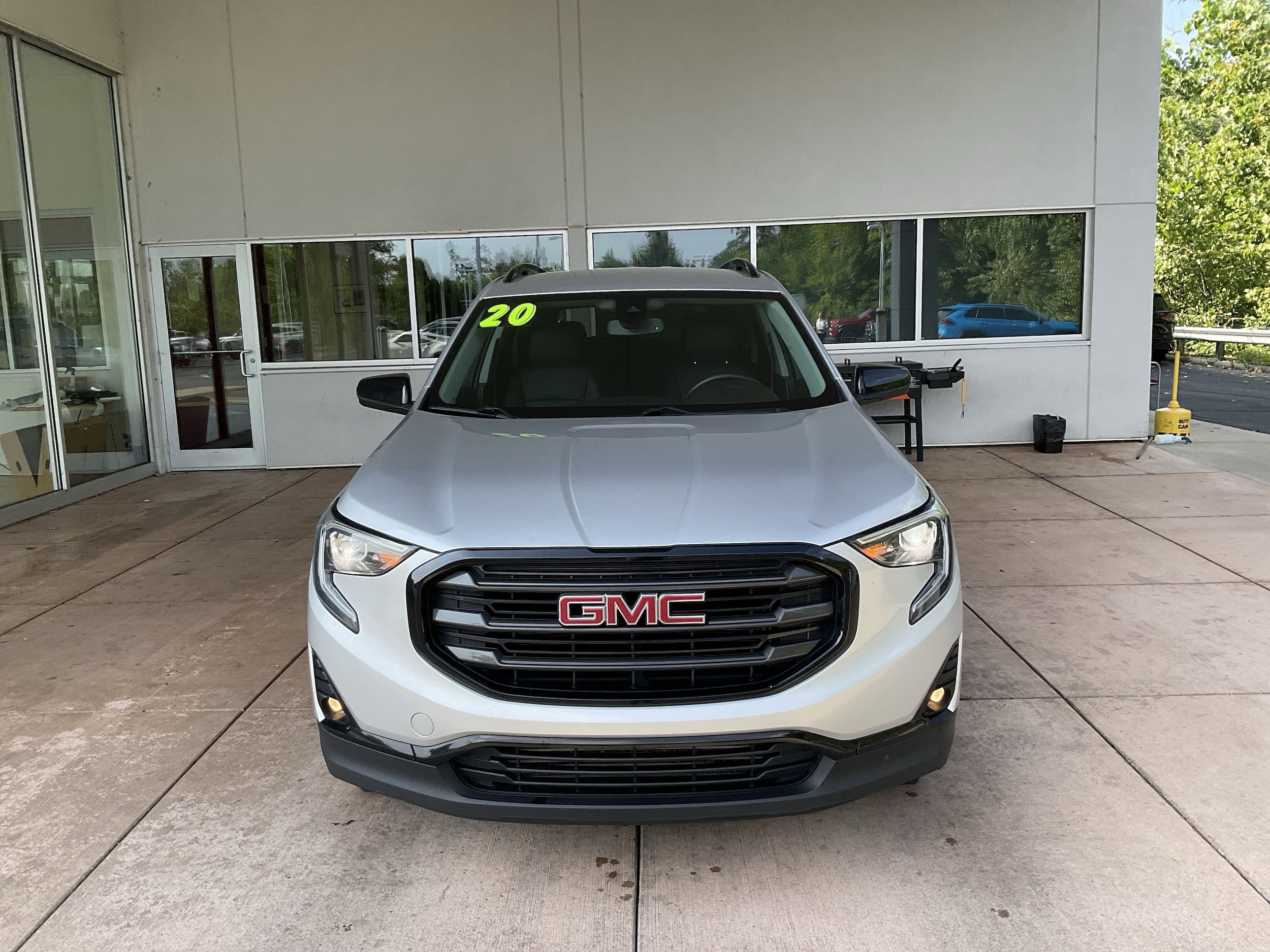 Used 2020 GMC Terrain SLT with VIN 3GKALVEV2LL339805 for sale in Springfield, OH