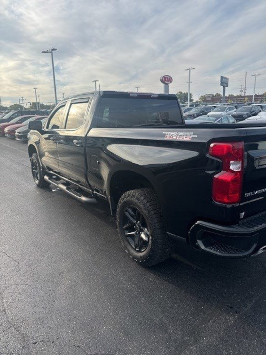 Used 2025 Chevrolet Silverado 1500 4WD Crew Cab 157 Custom Trail Boss Truck Crew Cab