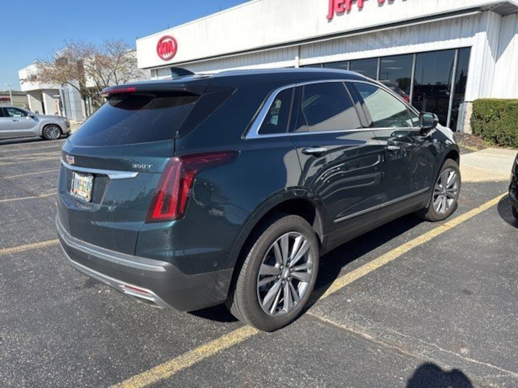 Used 2024 CADILLAC XT5 AWD 4dr Premium Luxury SUV