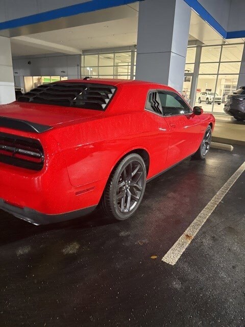 2021 Dodge Challenger R/T photo 2