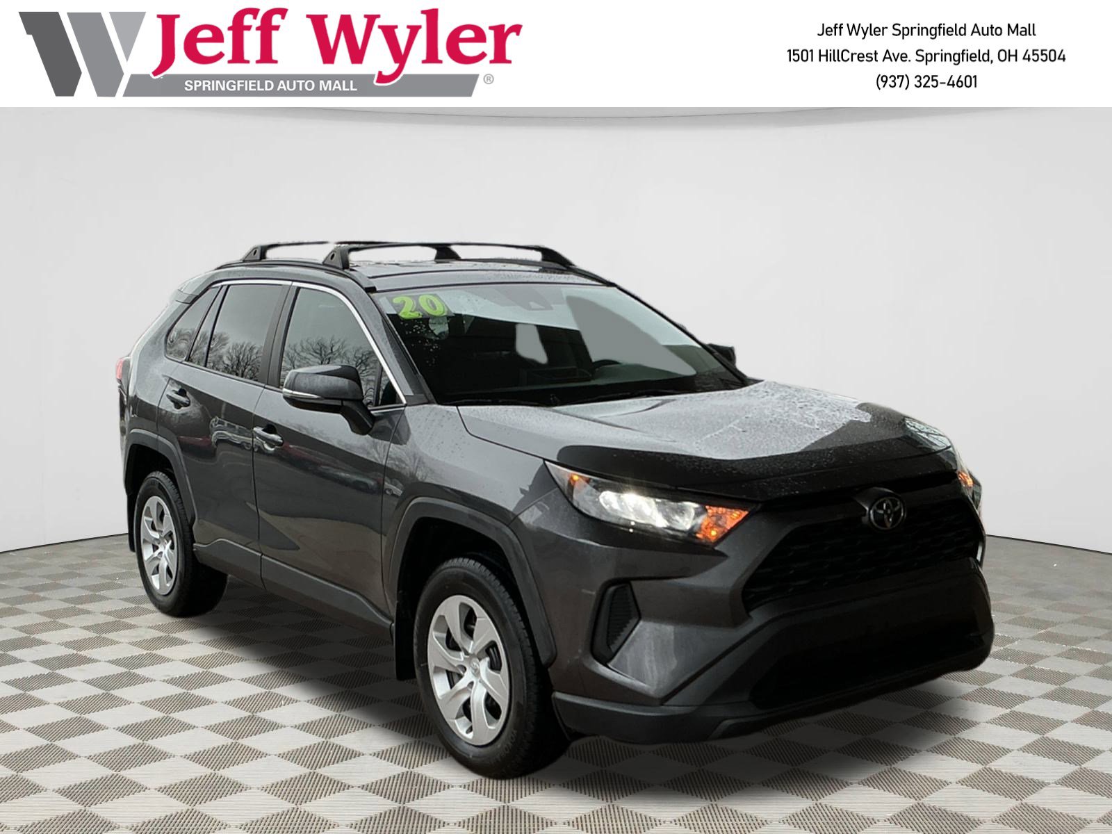 2020 Toyota RAV4 LE
