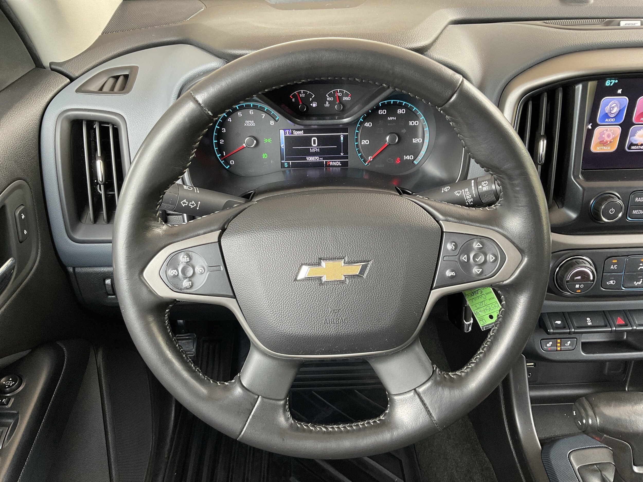 2017 Chevrolet Colorado Z71 photo 2