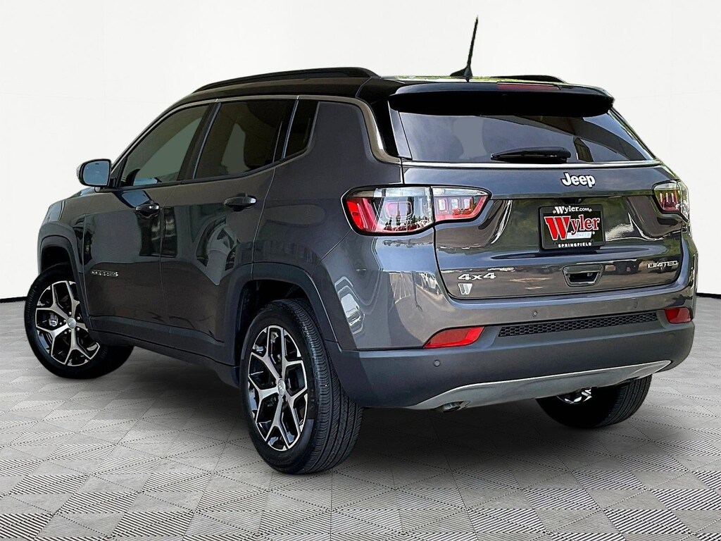 Used 2024 Jeep Compass Limited 4x4 SUV