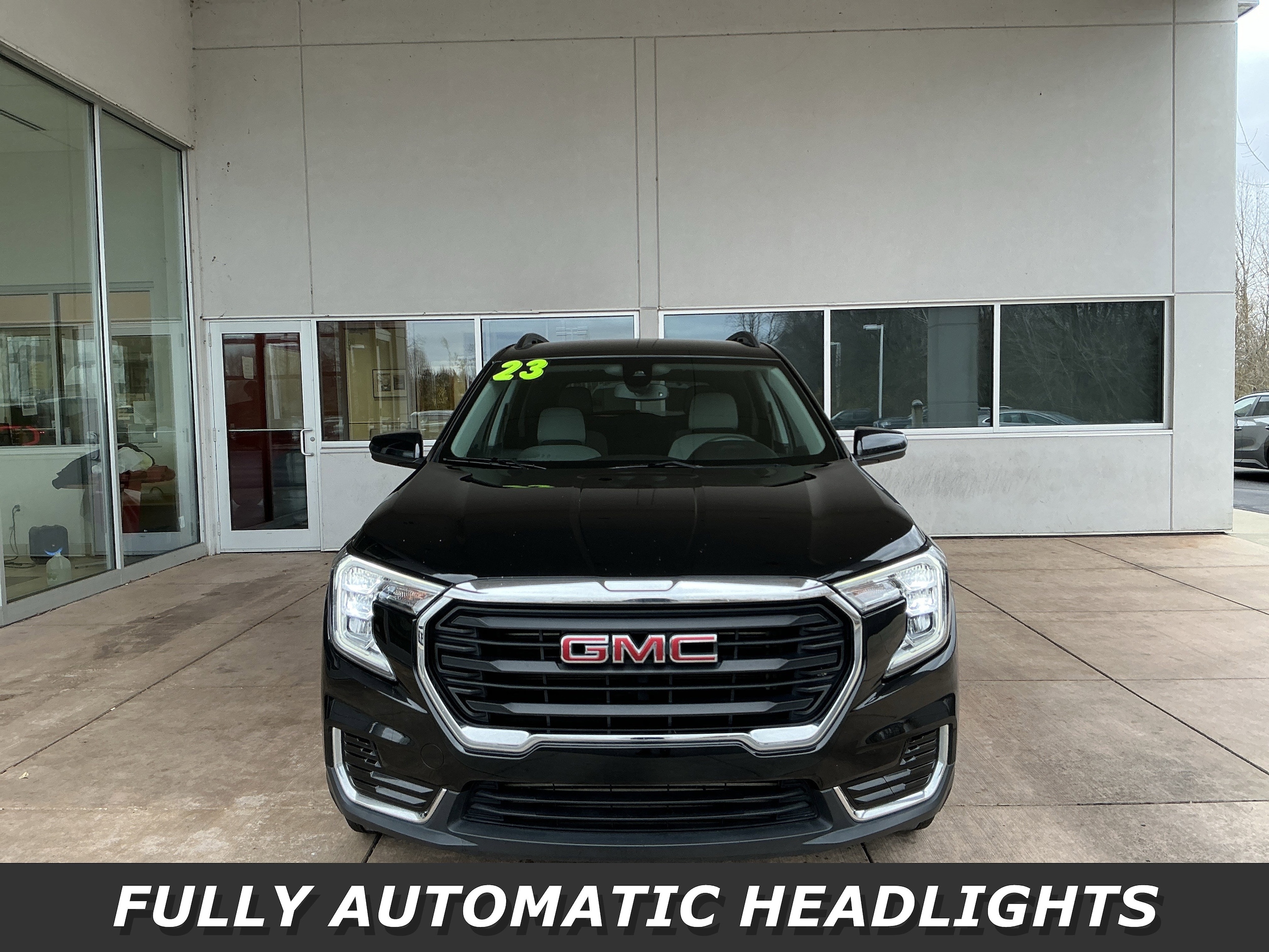 Used 2023 GMC Terrain SLE with VIN 3GKALTEG2PL190243 for sale in Springfield, OH